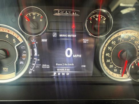 Used 2014 RAM 3500 Laramie AWD/4WD image 24