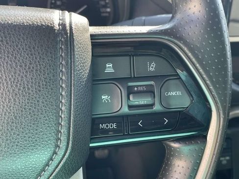 Used 2023 Toyota Tundra SR5 w/ SR5 Convenience Package AWD/4WD image 31