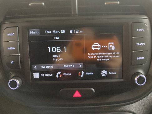 Used 2025 Kia Soul LX image 25