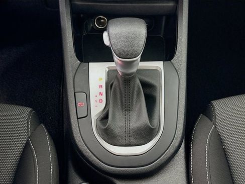 Certified 2023 Kia Forte LXS image 16