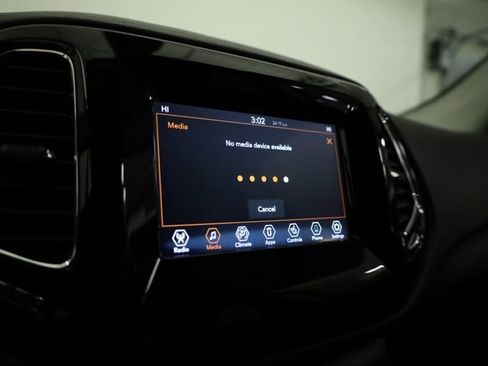 Used 2021 Jeep Compass Altitude image 17