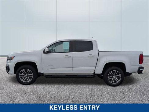 Used 2022 Chevrolet Colorado W/T w/ Custom Special Edition image 2