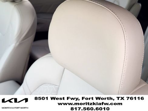 Certified 2023 Kia Sorento SX FWD image 14