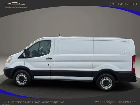 Used 2019 Ford Transit 150 130 Low Roof RWD image 3