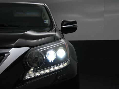 Used 2018 Lexus GX 460 Premium image 11