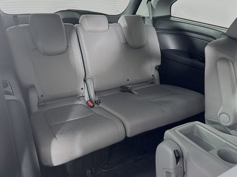 Certified 2023 Honda Odyssey EX image 26