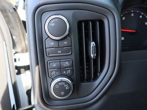 New 2026 GMC Sierra 2500 Pro w/ Convenience Package AWD/4WD image 9