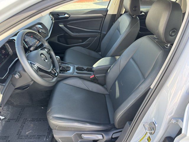 Used 2019 Volkswagen Jetta SEL FWD image 16