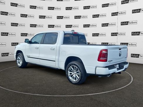 Used 2024 RAM 1500 Laramie AWD/4WD image 4