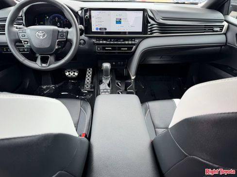 Certified 2026 Toyota Camry SE w/ Multimedia Upgrade Package FWD image 19