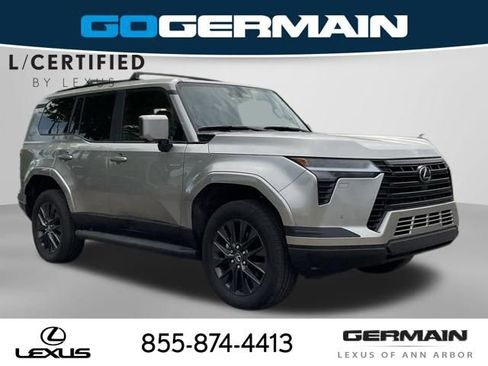 Used 2025 Lexus GX 550 w/ Accessory Package (2T) AWD/4WD image 10