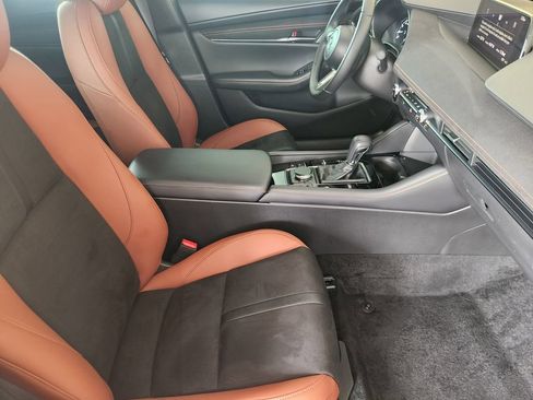 Used 2025 MAZDA MAZDA3 Carbon AWD/4WD image 14