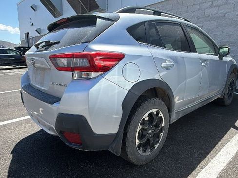 Used 2022 Subaru Crosstrek 2.0i Premium w/ Popular Package #4 AWD/4WD image 2