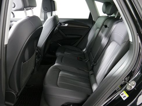 Used 2023 Audi Q5 2.0T Premium w/ Convenience Package AWD/4WD image 29