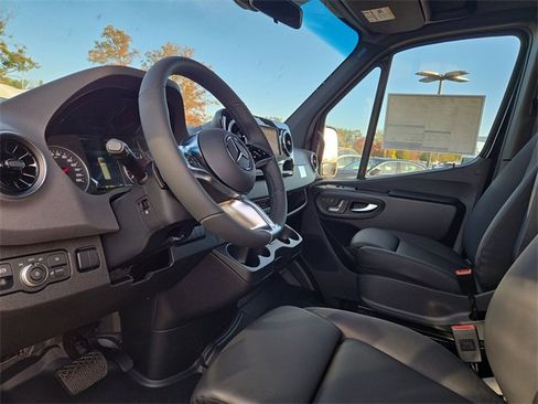 New 2026 Mercedes-Benz Sprinter 2500 image 26