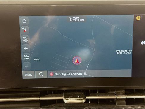 Certified 2024 Kia Carnival SX Prestige image 6