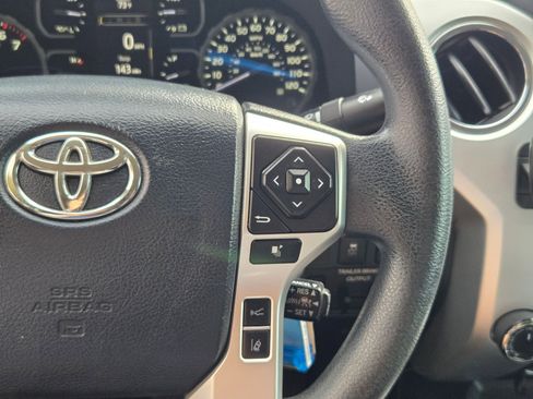 Used 2018 Toyota Tundra SR5 image 24