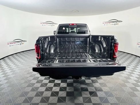Used 2025 RAM 2500 Tradesman AWD/4WD image 25