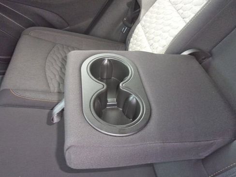 Used 2019 Chevrolet Equinox LT FWD image 24