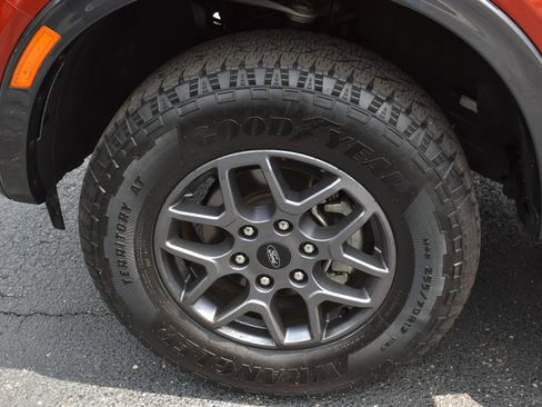 Used 2024 Ford Ranger XLT w/ Equipment Group 301A High AWD/4WD image 10