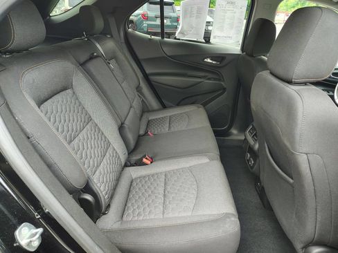 Certified 2018 Chevrolet Equinox LT FWD image 21