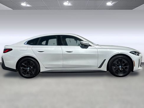 Used 2025 BMW i4 eDrive40 w/ Premium Package RWD image 7