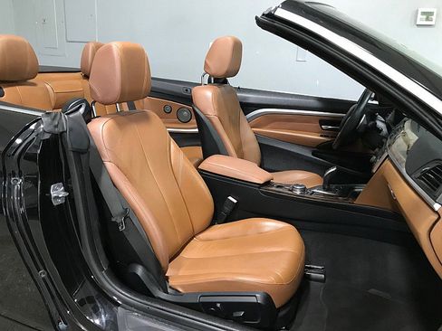 Used 2014 BMW 428i Convertible image 22