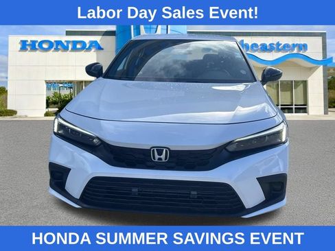 Used 2024 Honda Civic Sport image 2