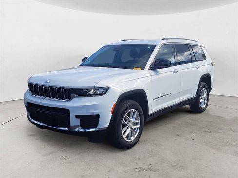 Used 2023 Jeep Grand Cherokee L Laredo w/ Luxury Tech Group I image 7