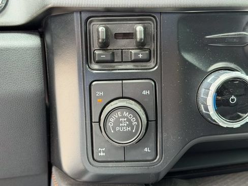 Used 2024 Ford F250 Platinum w/ Tremor Off-Road Package AWD/4WD image 16