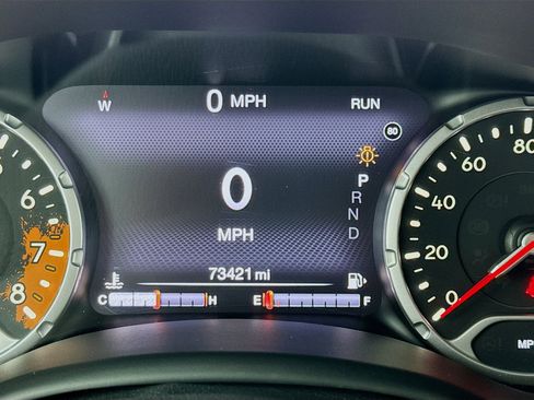 Used 2017 Jeep Renegade Trailhawk image 8