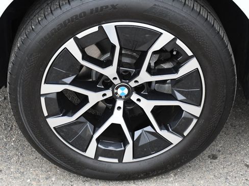 Used 2025 BMW X3 xDrive30i w/ Convenience Package image 6