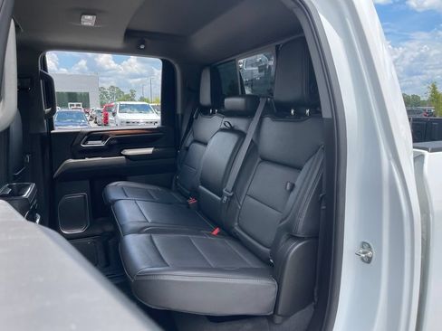 Used 2024 GMC Sierra 2500 Denali w/ Denali Reserve Package AWD/4WD image 43