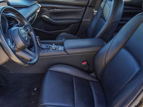 Used 2021 MAZDA MAZDA3 s image 10