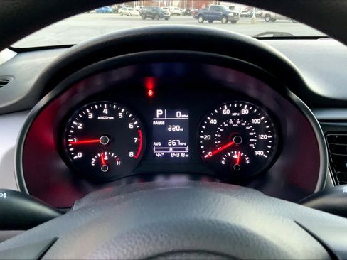 Used 2022 Kia Rio S image 24