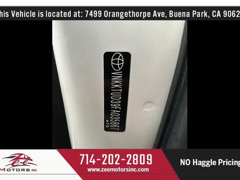 Used 2015 Toyota Yaris LE image 57