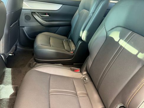 New 2025 MAZDA CX-90 Plug-In Hybrid w/ Preferred image 26
