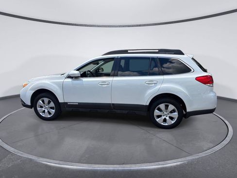 Used 2012 Subaru Outback 2.5i Limited w/ Moonroof Pkg AWD/4WD image 2