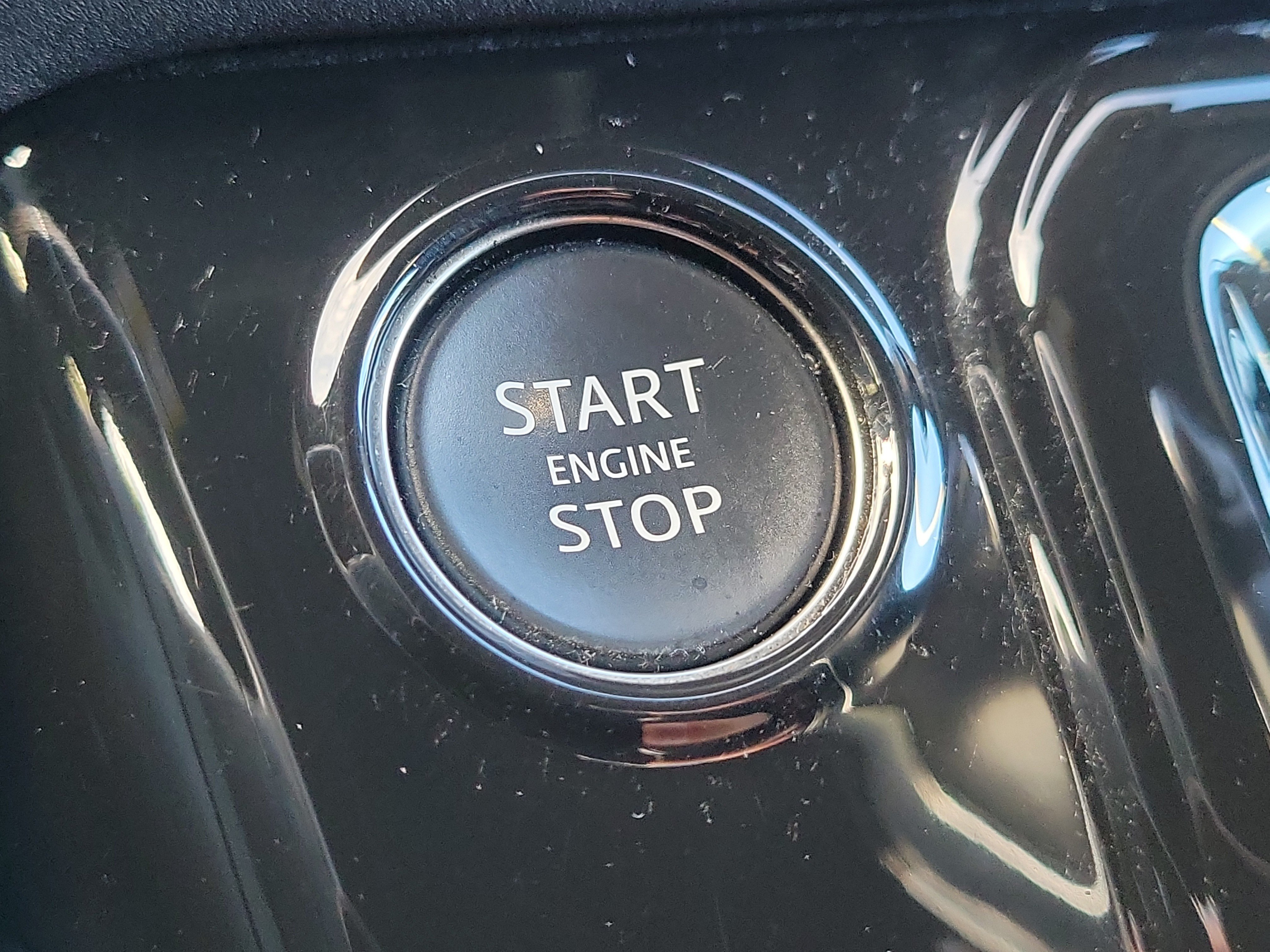 Used 2023 Land Rover Defender 110 AWD/4WD image 22
