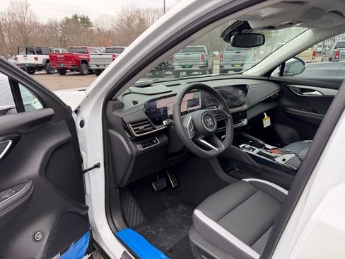 New 2026 Buick Envision Sport Touring image 18