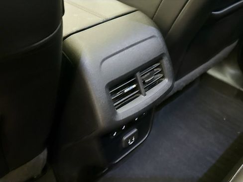 Used 2020 Chevrolet Equinox Premier AWD/4WD image 29