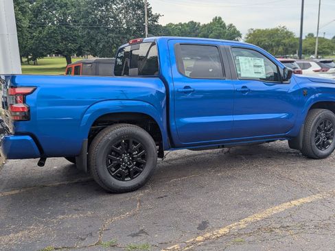 New 2026 Nissan Frontier SV w/ All-Weather Content Package AWD/4WD image 10