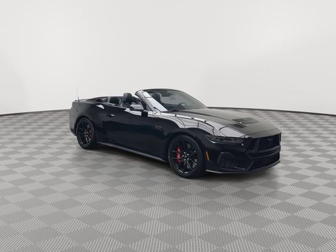 Certified 2025 Ford Mustang GT Premium image 31