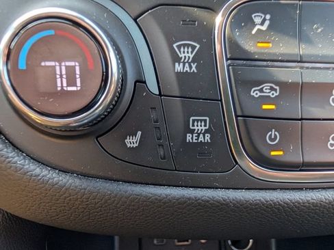 Used 2024 Chevrolet Equinox LT AWD/4WD image 28