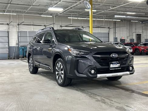 Certified 2023 Subaru Outback Limited image 1