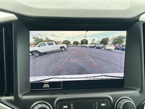 Used 2022 GMC Terrain SLT FWD image 27