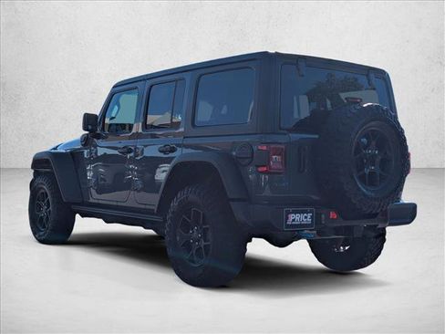 Used 2024 Jeep Wrangler Unlimited AWD/4WD image 8