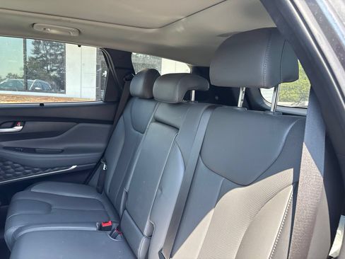 Used 2023 Hyundai Santa Fe SEL w/ Premium Package AWD/4WD image 6