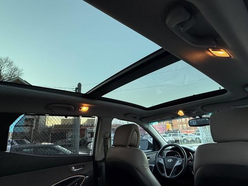 Used 2015 Hyundai Santa Fe Sport w/ Option Group 04 image 21