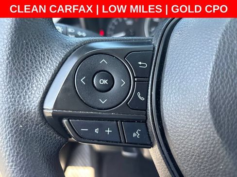 Used 2022 Toyota Corolla LE FWD image 17
